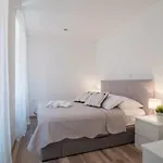 Leona Deluxe 4* Pula